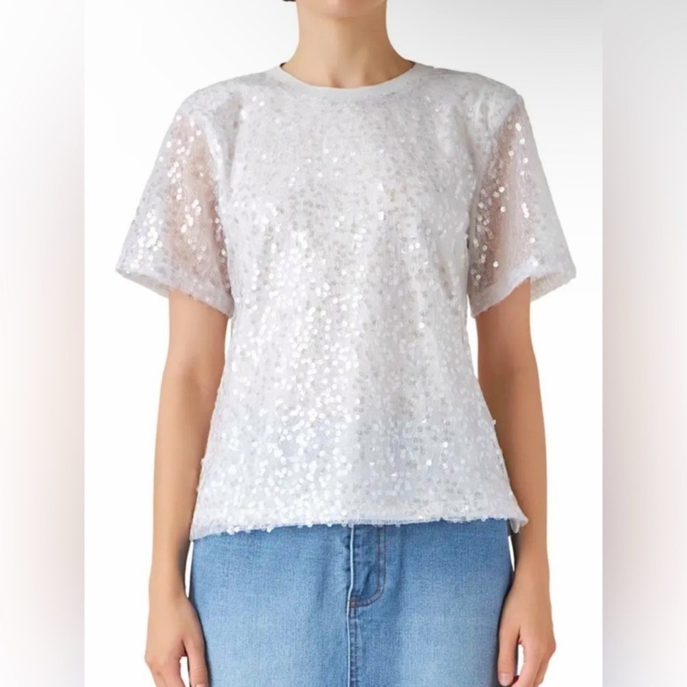 GREY LAB Sequin Short Sleeve Top Nude Pink White Sparkle Blouse NWT M - Picture 3 of 3